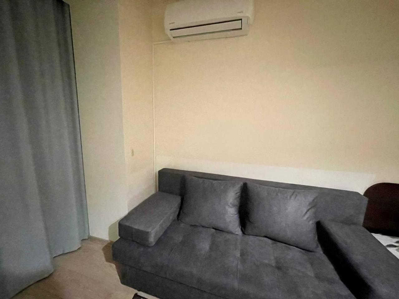 公寓 Hotelroom 32 乌日霍罗德